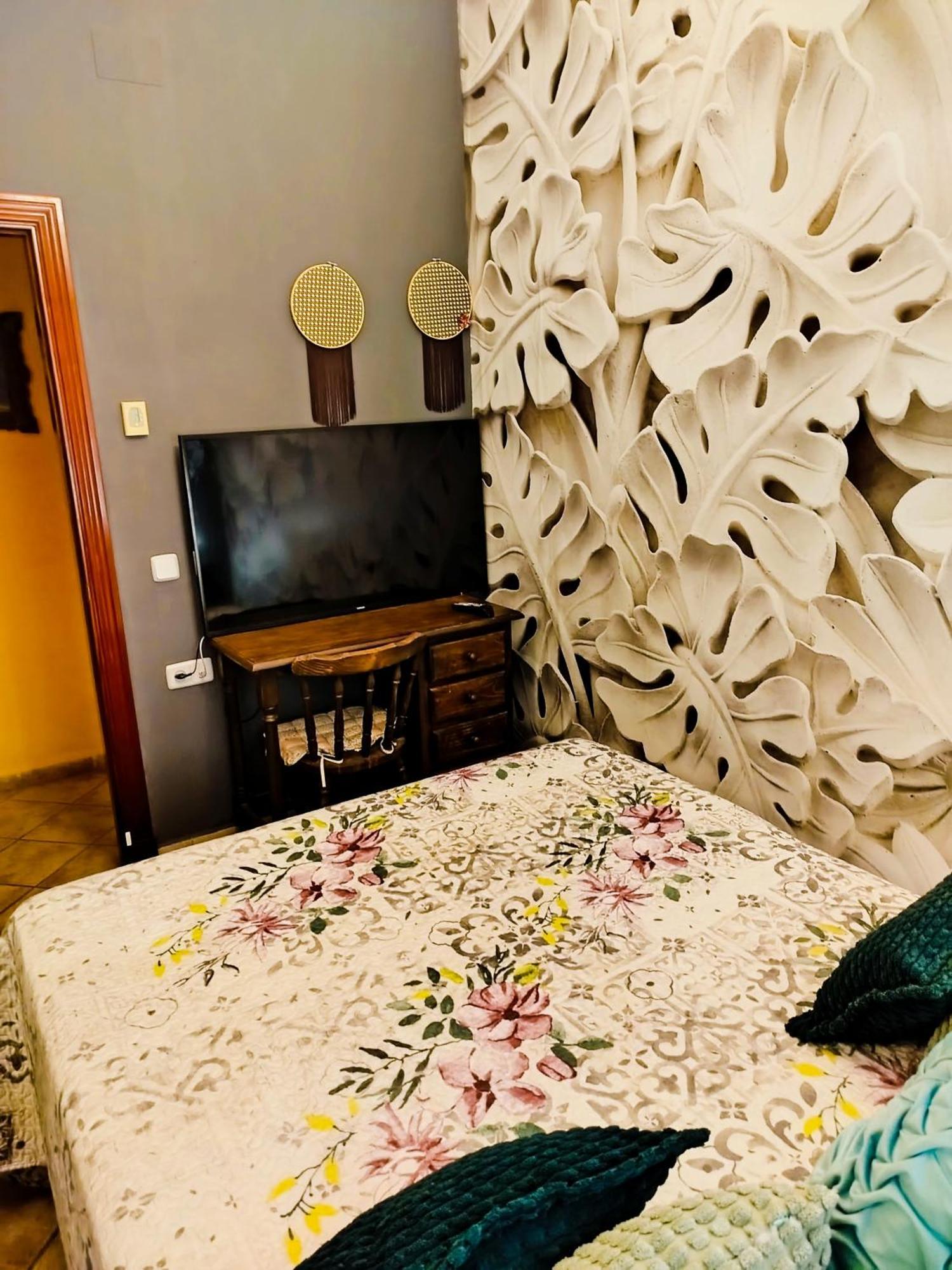 The Magic House Guest House Ел Пуерто де Санта Мария Екстериор снимка
